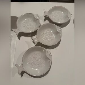 Set of 4 Blue Sky White Fish Trinket Butter Condiment Dishes Excellent Condition